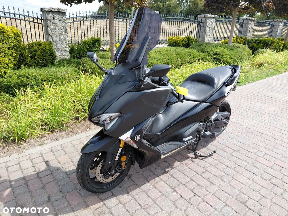 Yamaha Tmax
