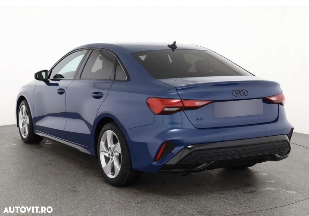 Audi A3 35 TFSI ack S tronic S line - 3