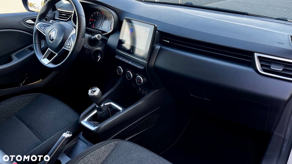 Renault Clio - 18