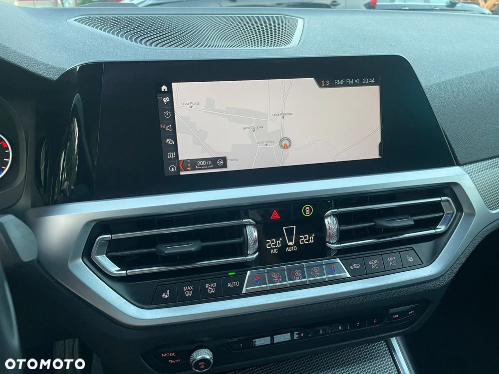 BMW Seria 3 320d Edition M Sport Shadow - 28