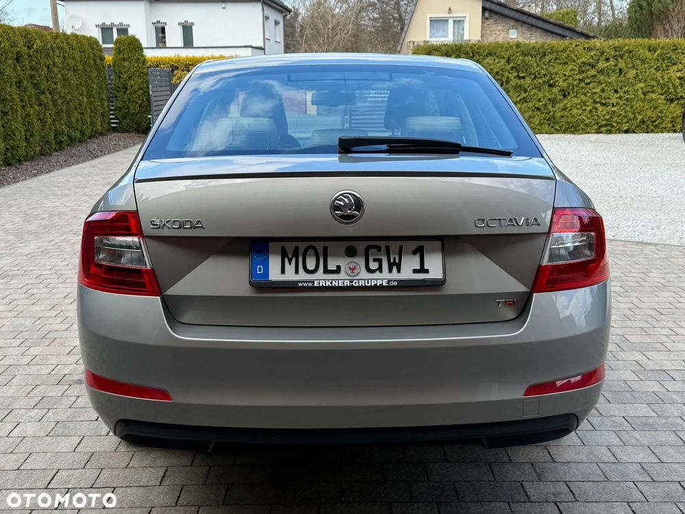 Skoda Octavia - 8