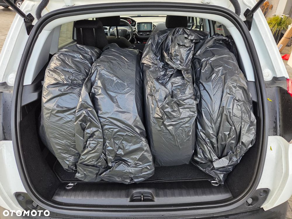 Peugeot 2008 Blue-HDi FAP 100 STOP & START Style - 9