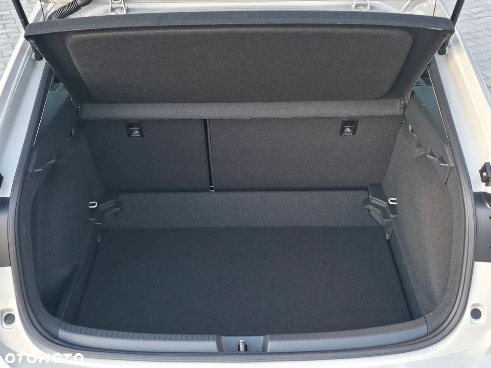 Volkswagen Taigo 1.0 TSI Pure DSG - 35