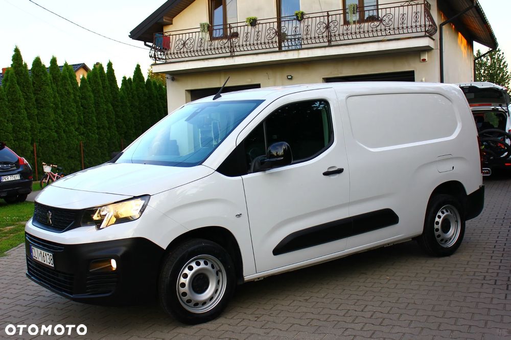 Peugeot PARTNER 1.5HDI 130KM AUTOMAT 8 BIEGÓW LONG DŁUGI 3 OSOBOWY PERFEKT AUTO NAVIGACJA KAMERY,ASYSTENTY,VF23% - 15