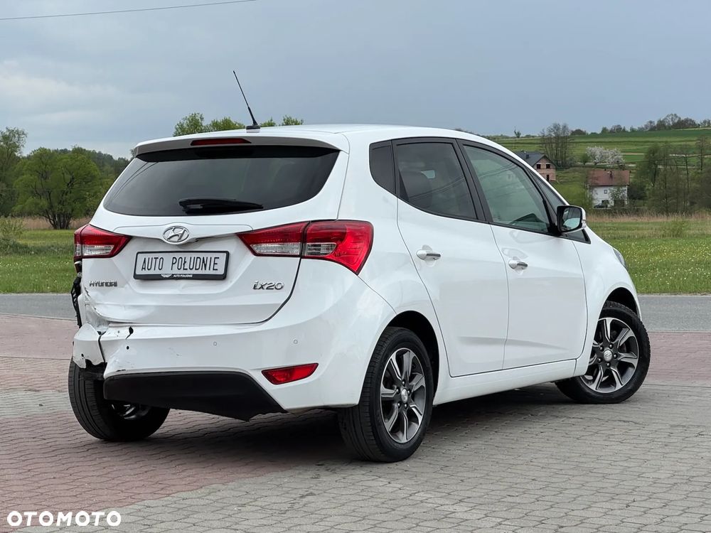Hyundai ix20 1.4 CRDi Premium blue - 3