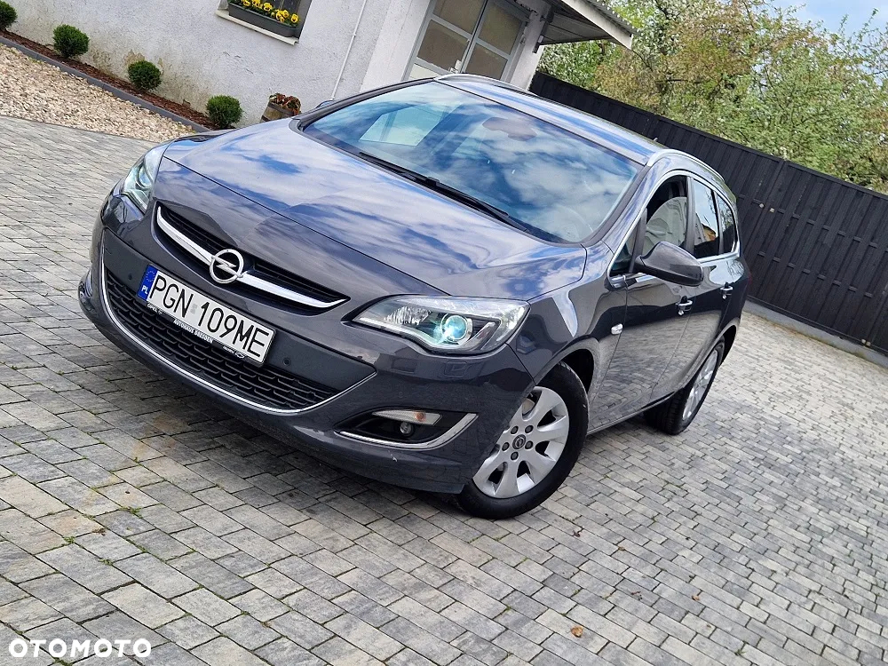 Opel Astra IV 1.6 CDTI Cosmo - 30