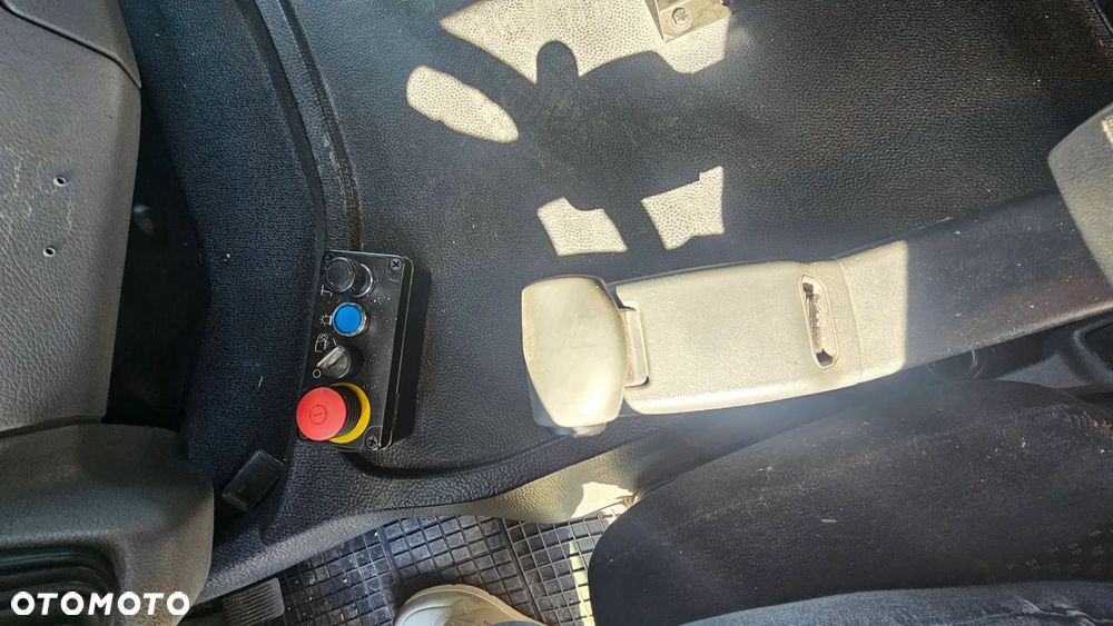 Mercedes-Benz ACTROS 2532 L 6x2 - 22