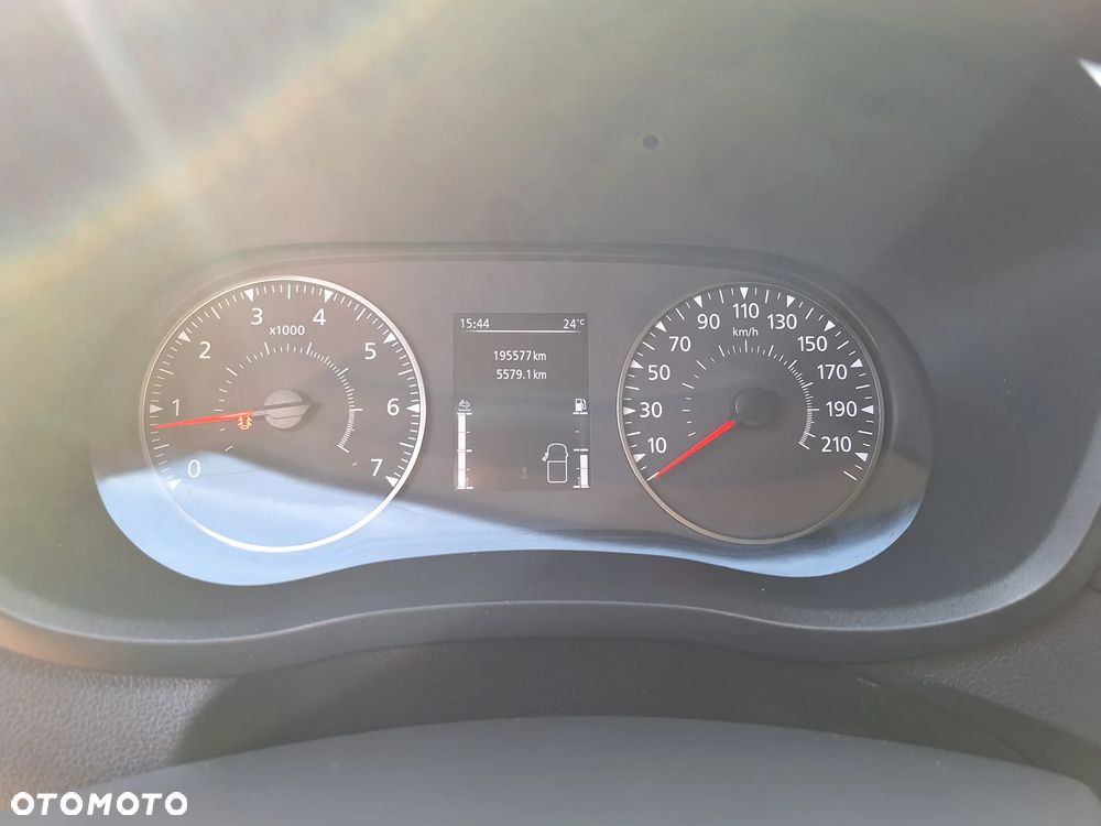 Renault Master - 15