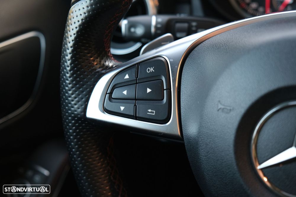 Mercedes-Benz GLA 220 d AMG Line 4-Matic - 25