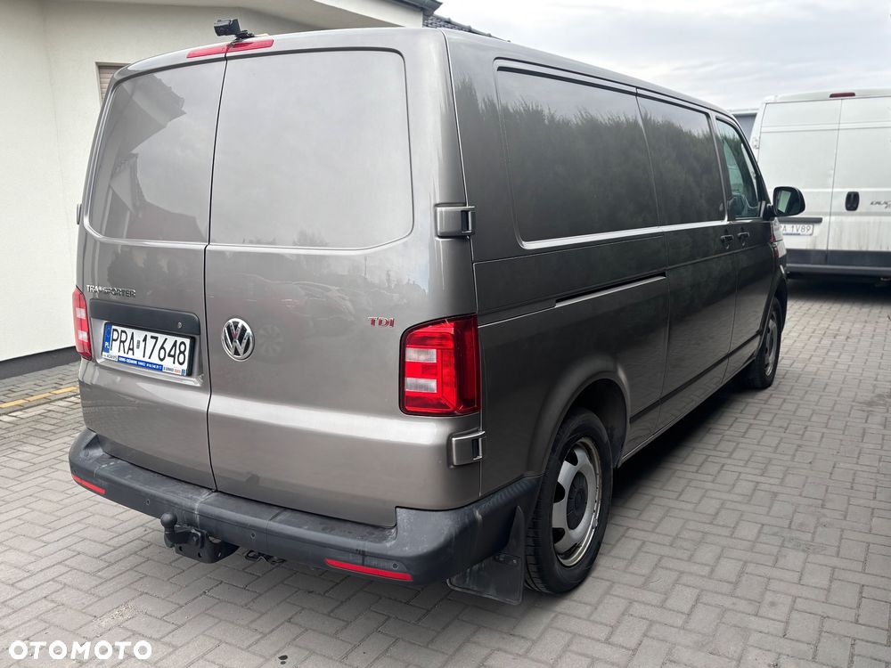 Volkswagen Transporter T6 - 4