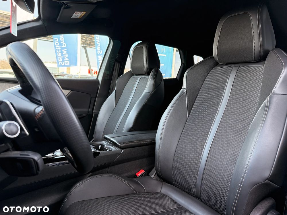 Peugeot 3008 1.2 PureTech GT S&S EAT8 - 24