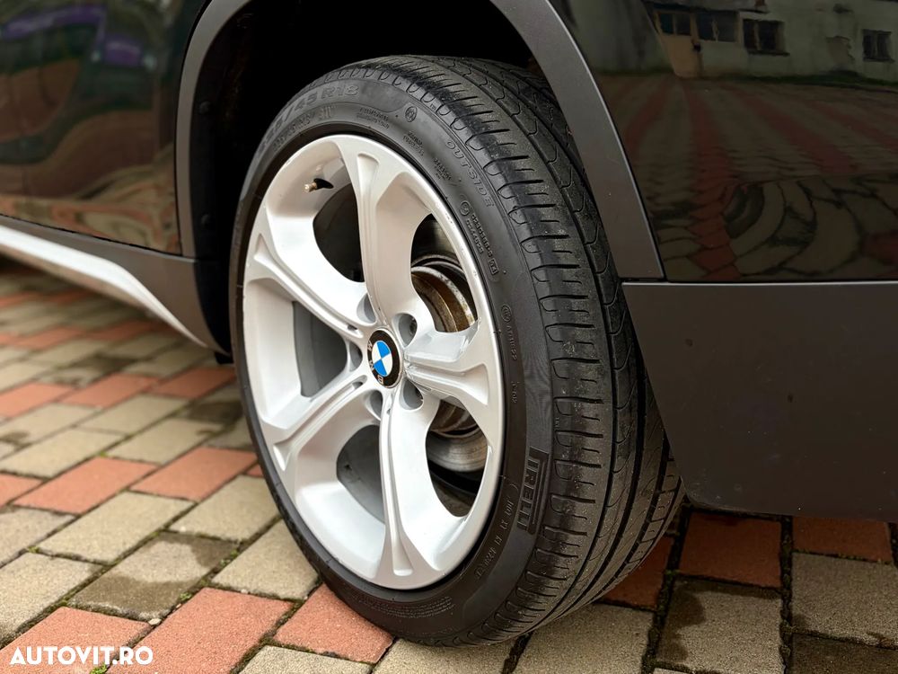 BMW X1 xDrive18d - 34