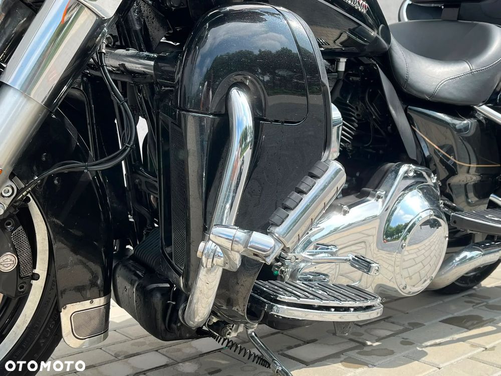 Harley-Davidson Touring Ultra Limited - 13