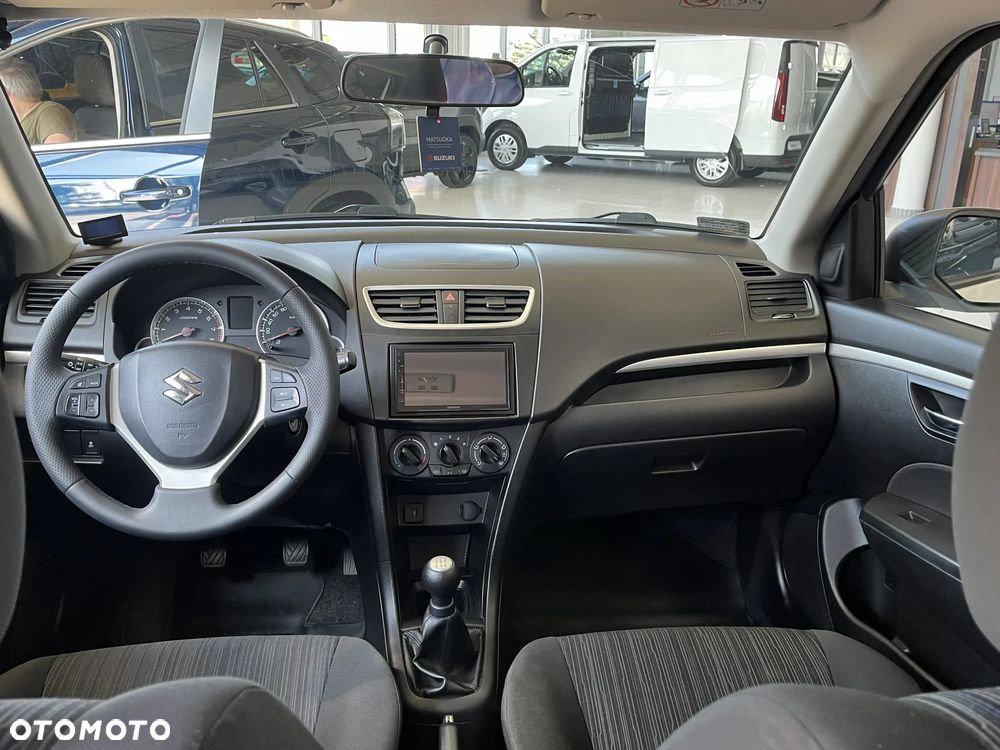 Suzuki Swift 1.2 Premium - 9