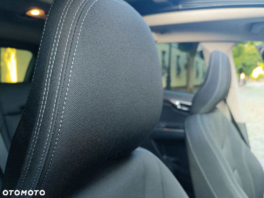 Volvo XC 60 - 35