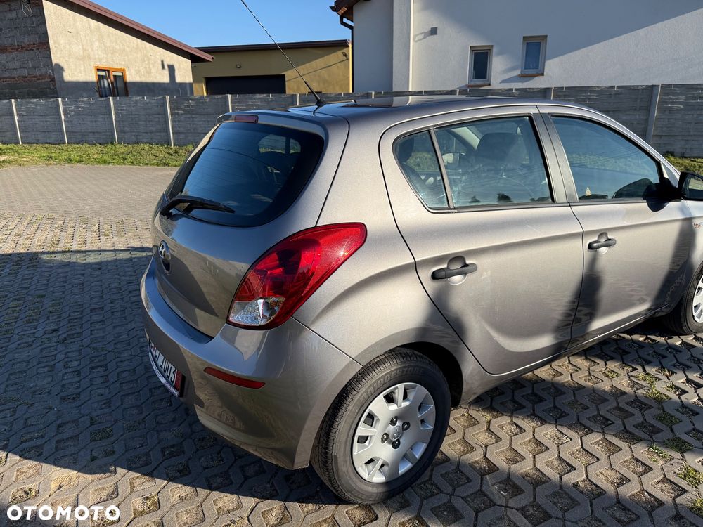 Hyundai i20 1.25 Comfort - 4