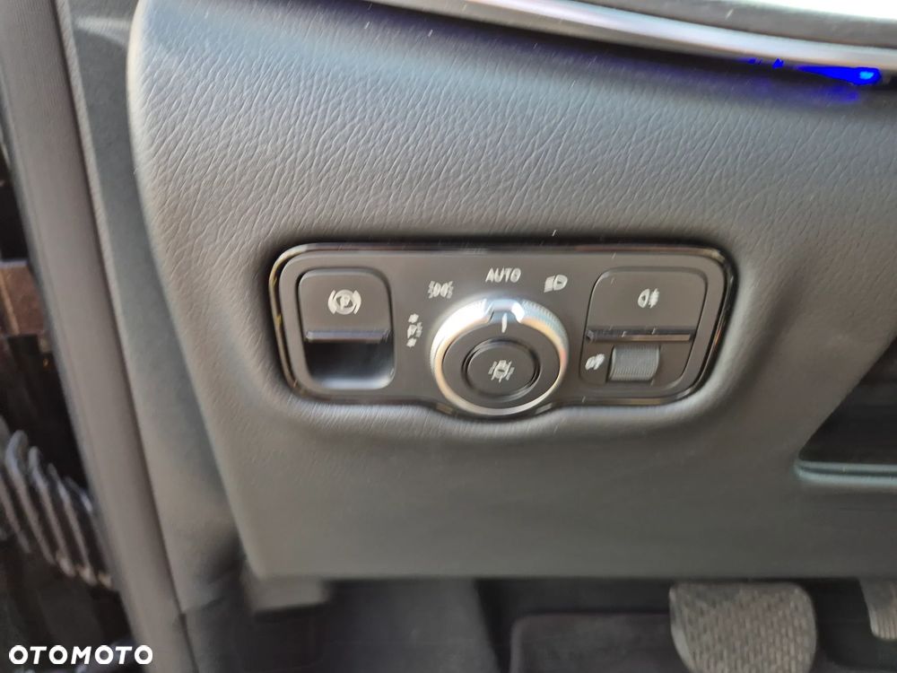 Mercedes-Benz Klasa V 250 d 9G-Tronic Avantgarde (ekstra d³) - 21