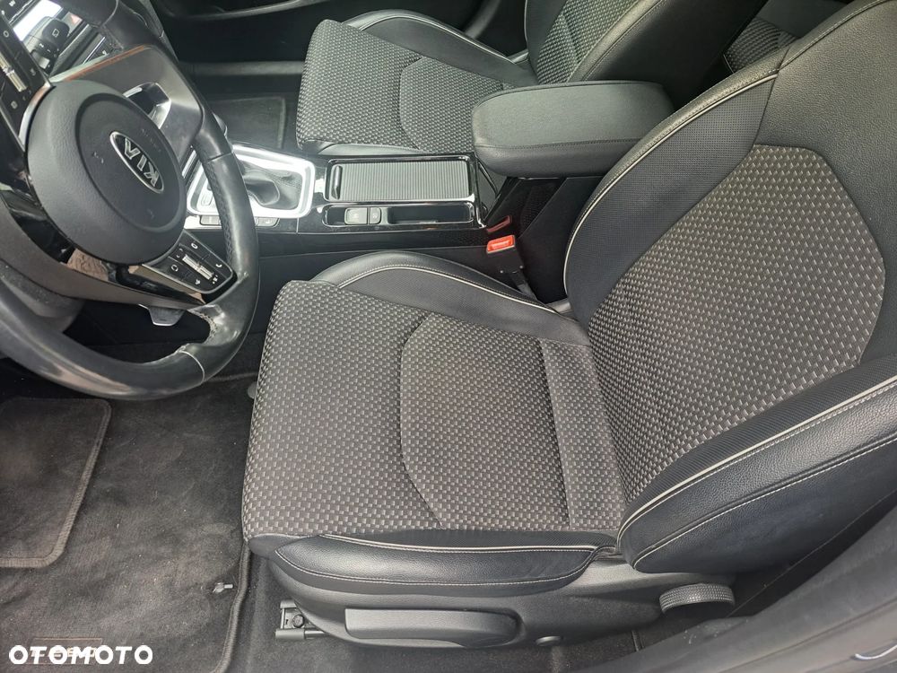 Kia XCeed 1.6 T-GDI L Business Line DCT - 7