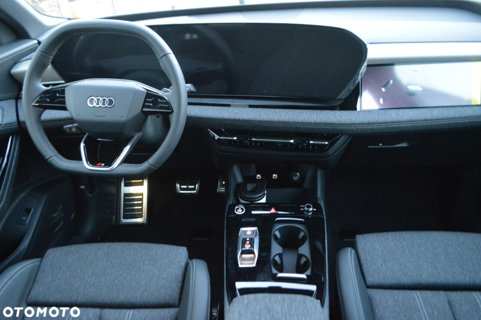 Audi Q6 e-tron - 9