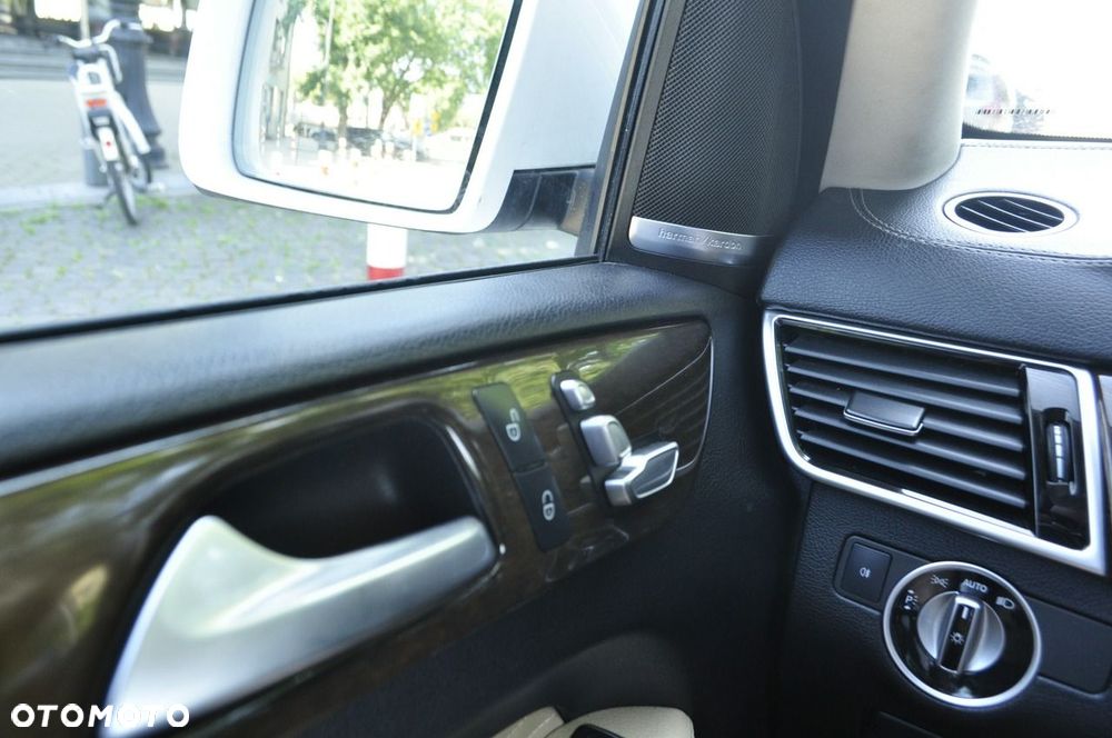 Mercedes-Benz GLE - 27