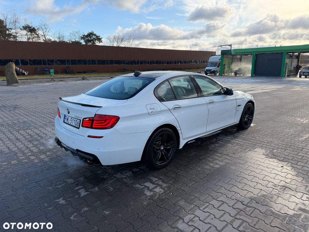 BMW Seria 5 535i - 5