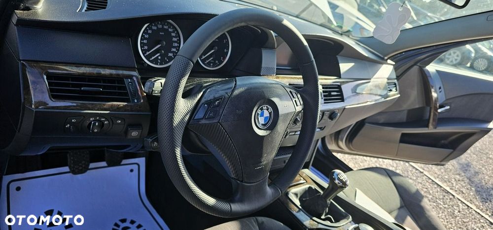 BMW Seria 5 - 24