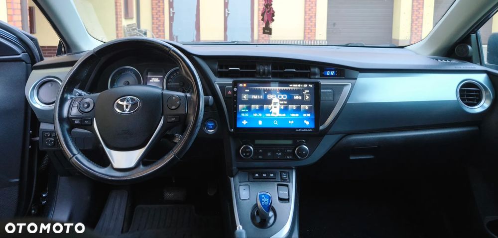 Toyota Auris 1.8 HSD Prestige - 5