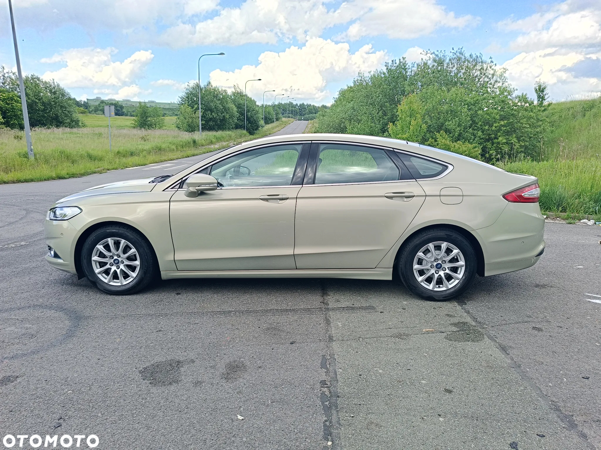 Ford Mondeo 1.5 EcoBoost Gold Edition - 5