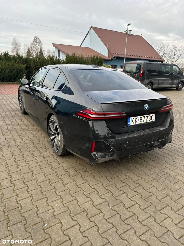 BMW Seria 5 520d xDrive mHEV M Sport - 5
