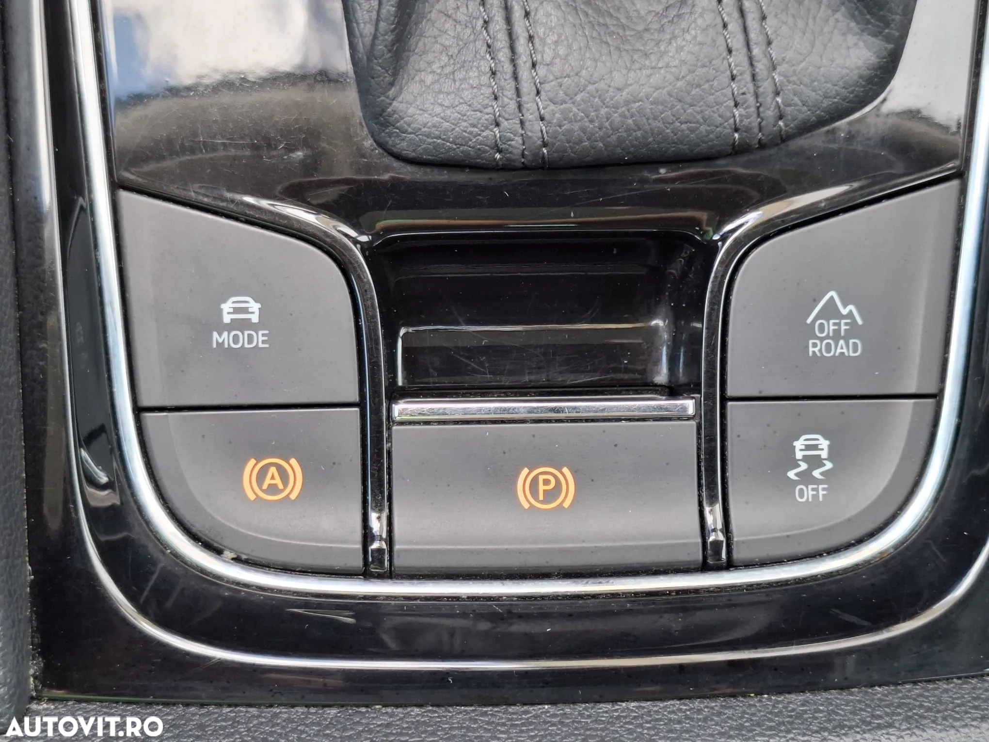 Skoda Karoq 2.0 TDI 4X4 DSG Style - 23