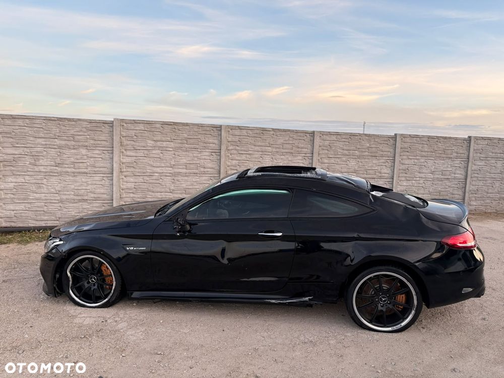 Mercedes-Benz Klasa C AMG 63 S - 30