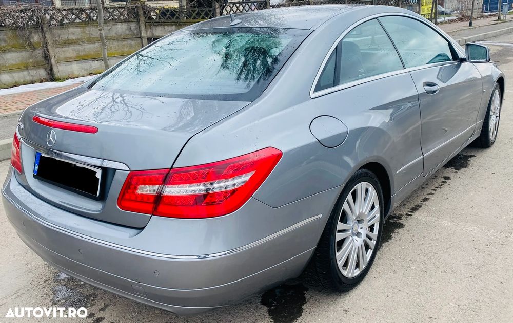 Mercedes-Benz E 250 BlueEFFICIENCY 7G-TRONIC Elegance - 4