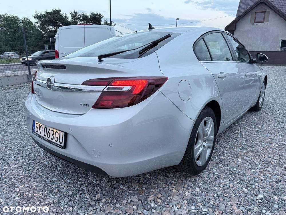 Opel Insignia 2.0 CDTI S&S - 8