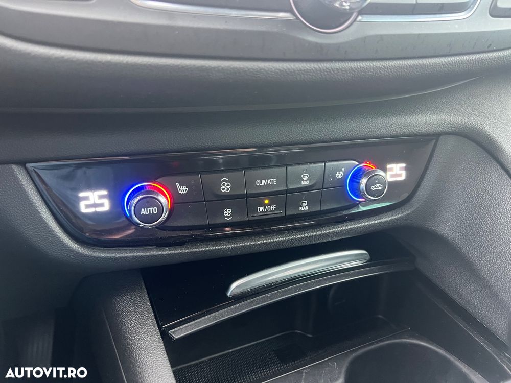 Opel Insignia 1.5 Automatik Elegance - 11