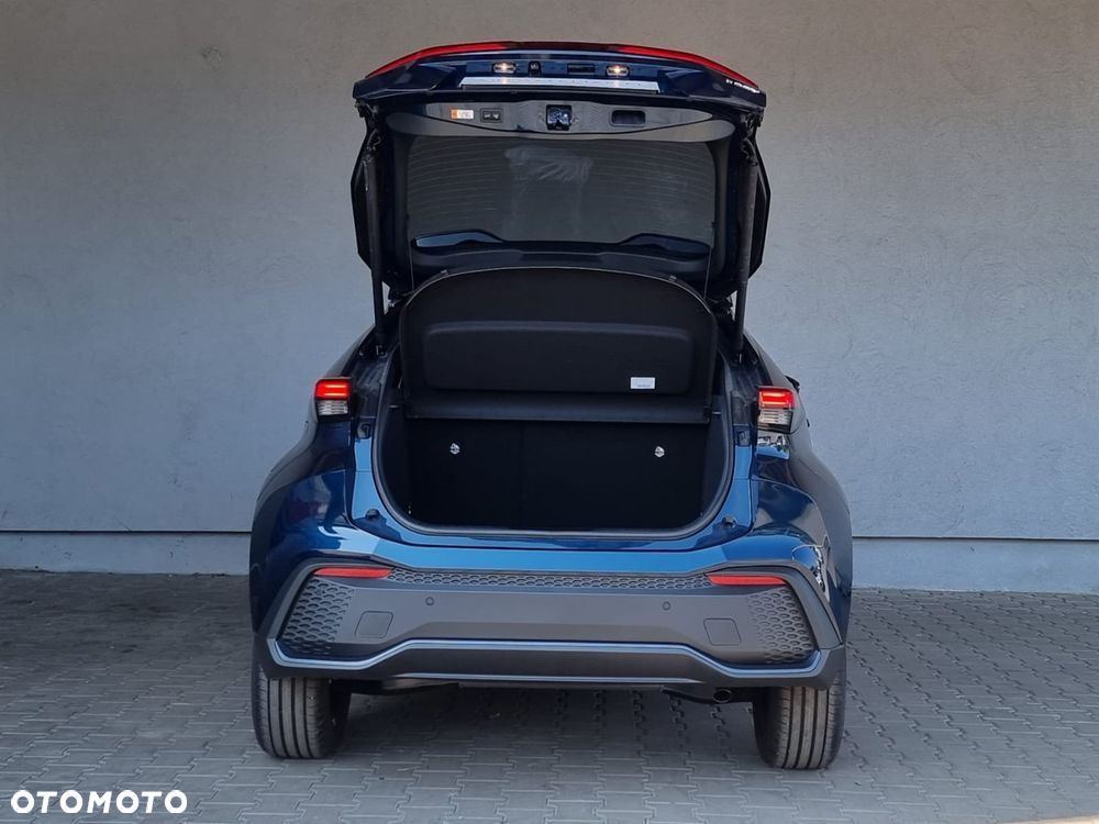 Toyota C-HR - 9