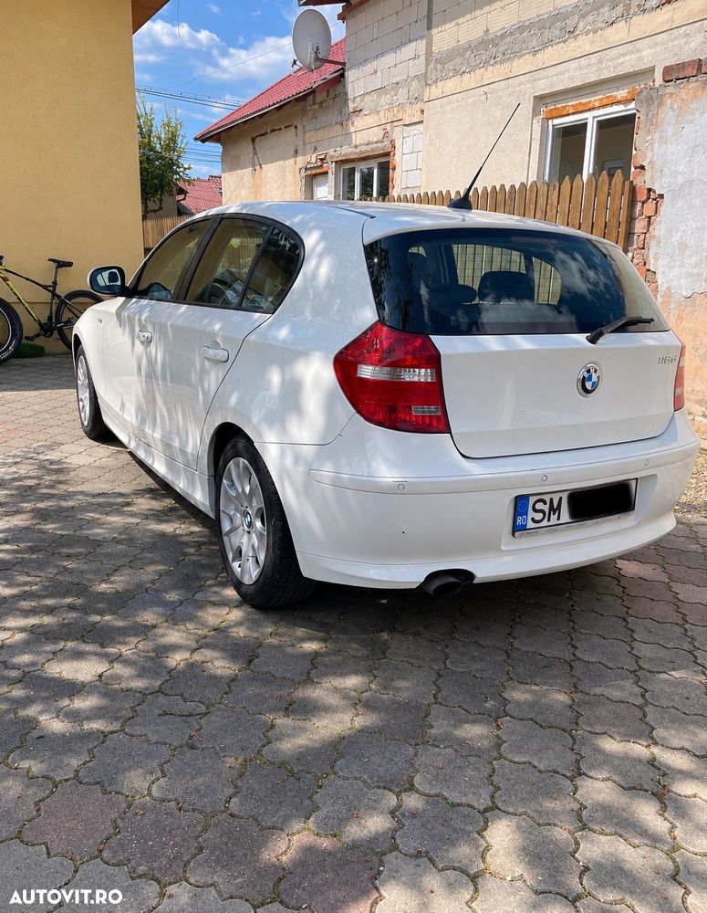 BMW Seria 1 116d - 4