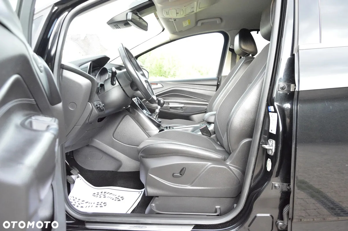 Ford C-MAX 2.0 TDCi Start-Stop-System Titanium - 22