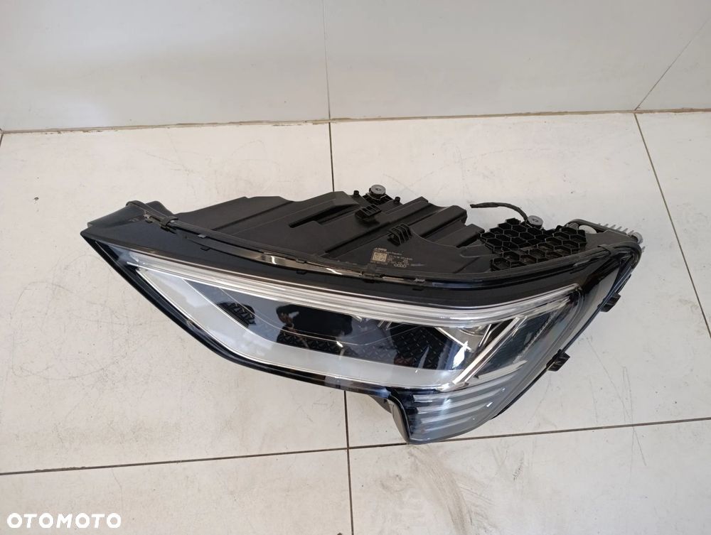 Lampa reflektor full led lewy przód eu Audi Q8 e-tron etron - 2