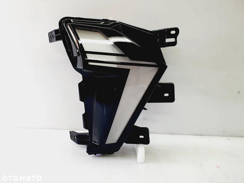 RENAULT CAPTUR II LIFT HALOGEN LAMPA DRL LED PRAWE PRZÓD 266009347R