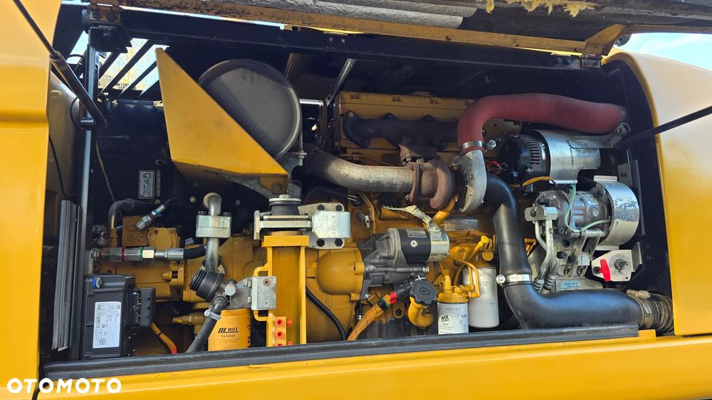 Caterpillar M313 - 13