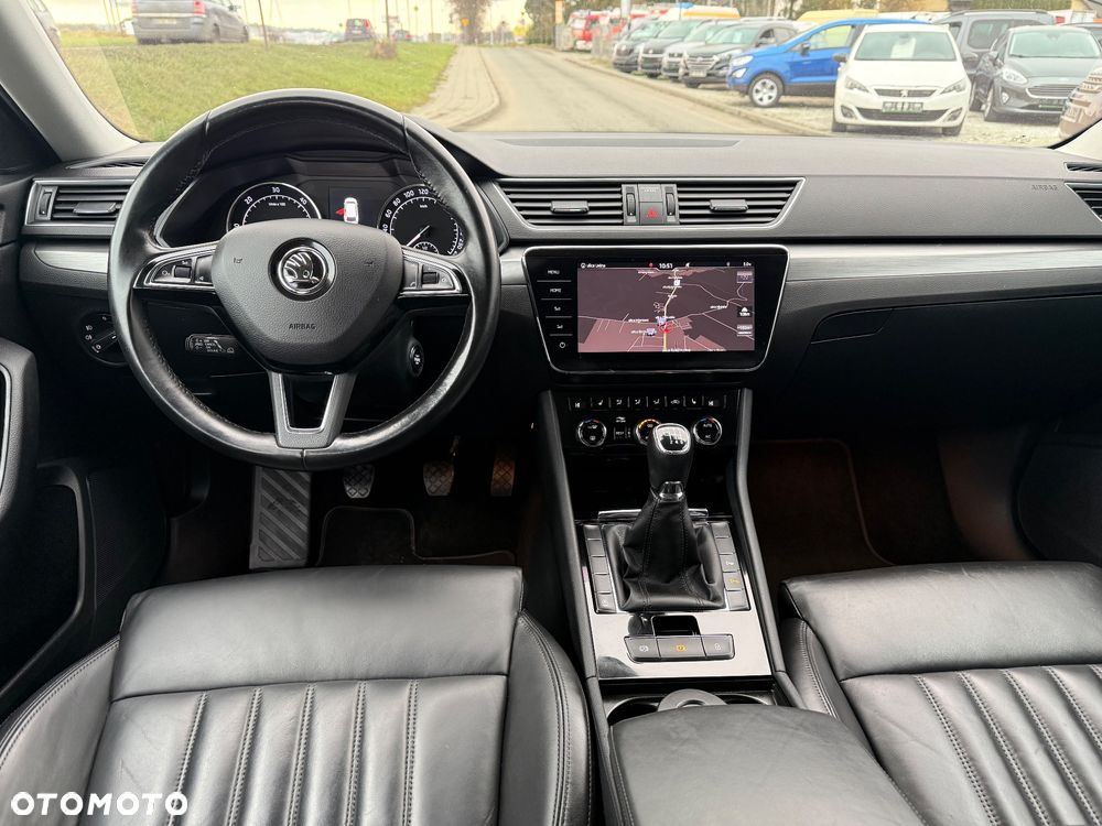 Skoda Superb 2.0 TDI Ambition - 6