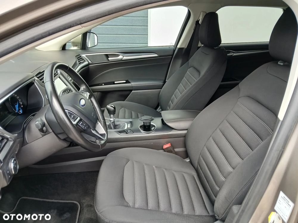 Ford Mondeo 2.0 EcoBlue Titanium - 16
