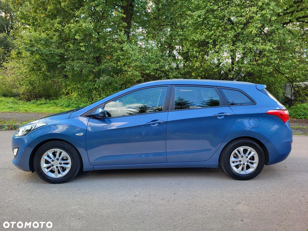 Hyundai i30 1.6 GDI BlueDrive Go - 2