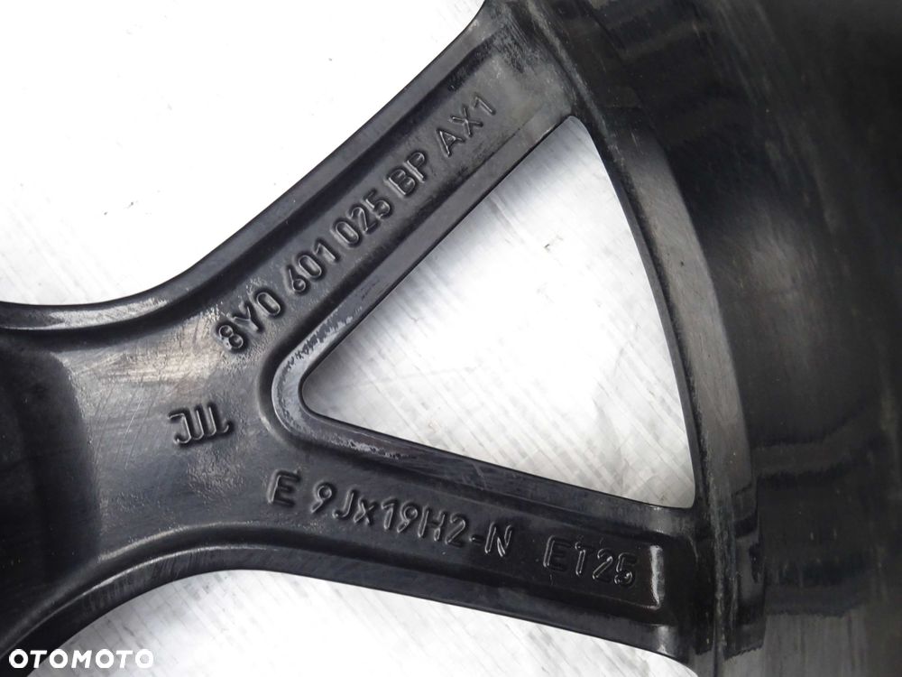 felga aluminiowa przód audi a3 rs3 rs 9j 19 8y0,601025bp 8y0,601025cb - 8