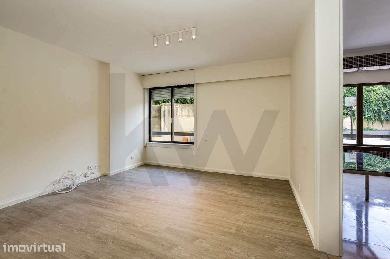 Apartamento T1 para arrendamento nas Laranjeiras - Grande imagem: 4/19