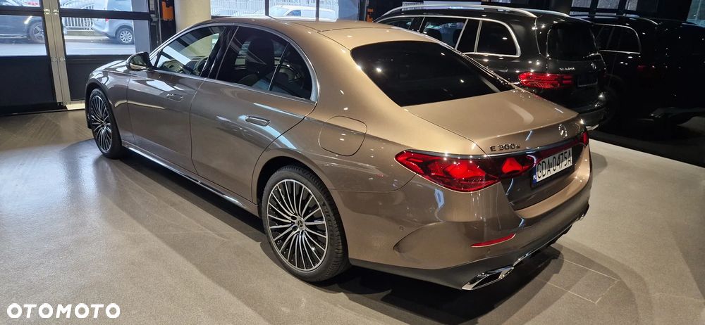 Mercedes-Benz Klasa E - 7