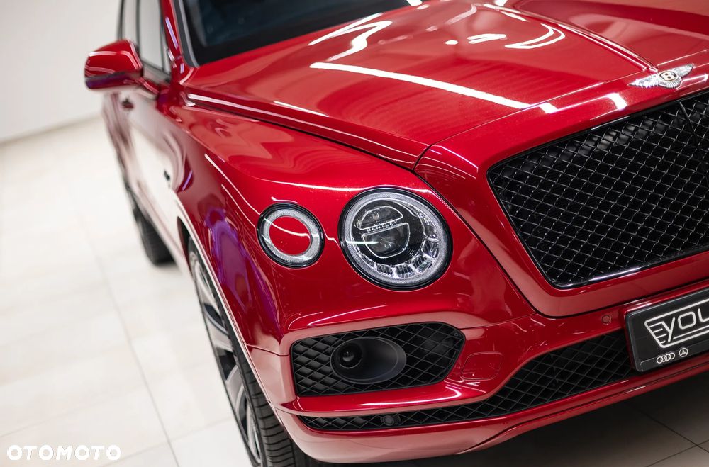 Bentley Bentayga - 4