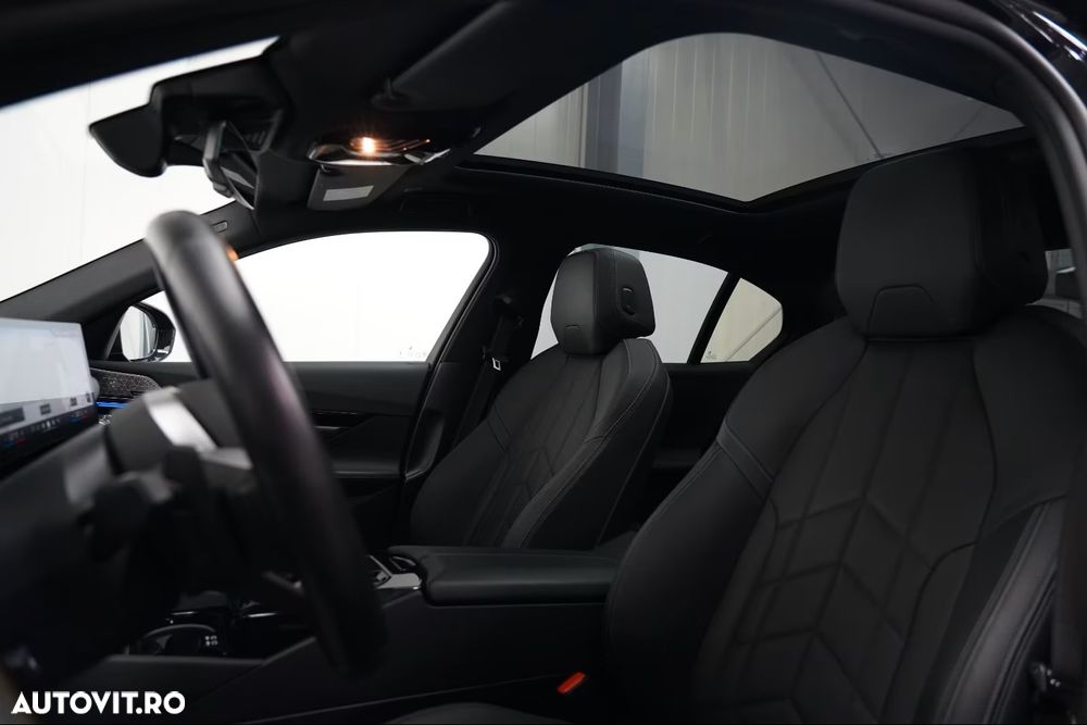 BMW Seria 5 520d Aut. - 14
