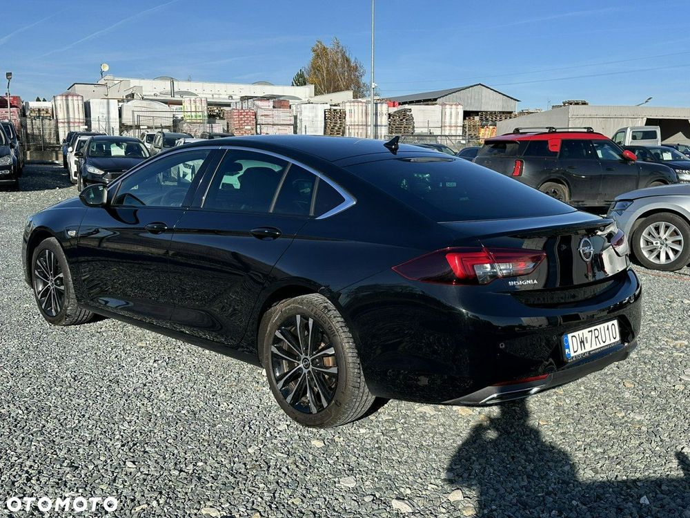 Opel Insignia - 8