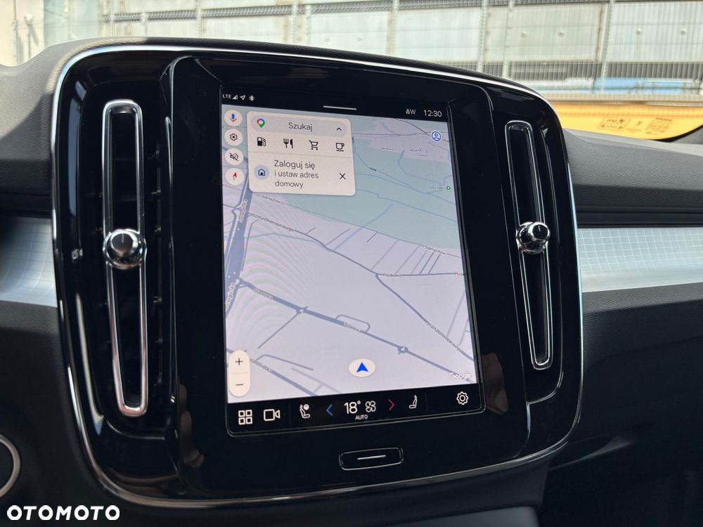 Volvo XC 40 B3 Core - 32